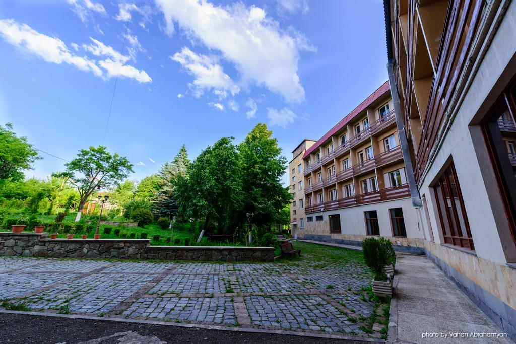 Kirovakan Hotel Vanadzor Exterior photo